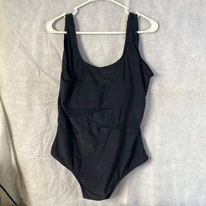 Womens Catalina 2X (18W - 20W) Black one piece Swimsuit